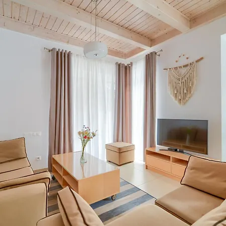 Aqua Dom Caloroczny Do 10 Osob