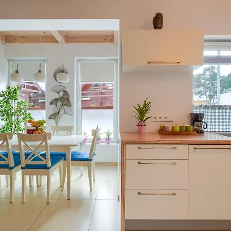 Aqua Dom Caloroczny Do 10 Osob Vila Pobierowo