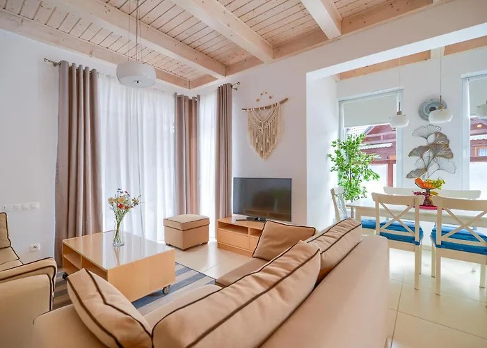 Aqua Dom Całoroczny Do 10 Osób Villa